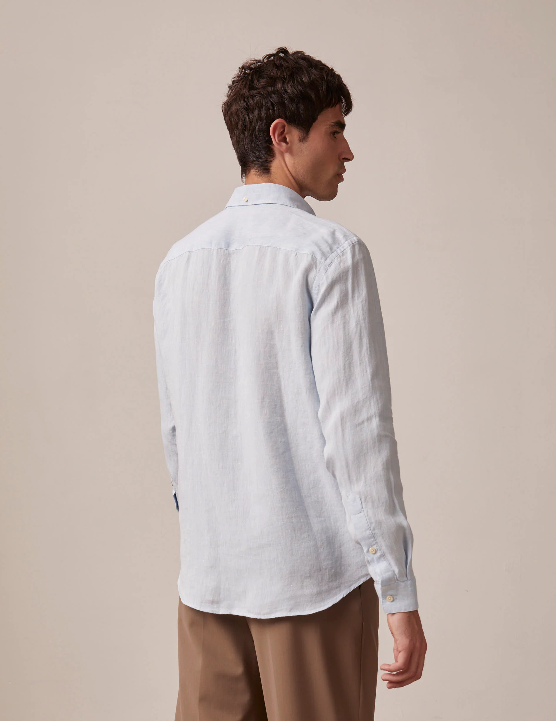 Chemise Aristote en lin bleu clair - Image 2